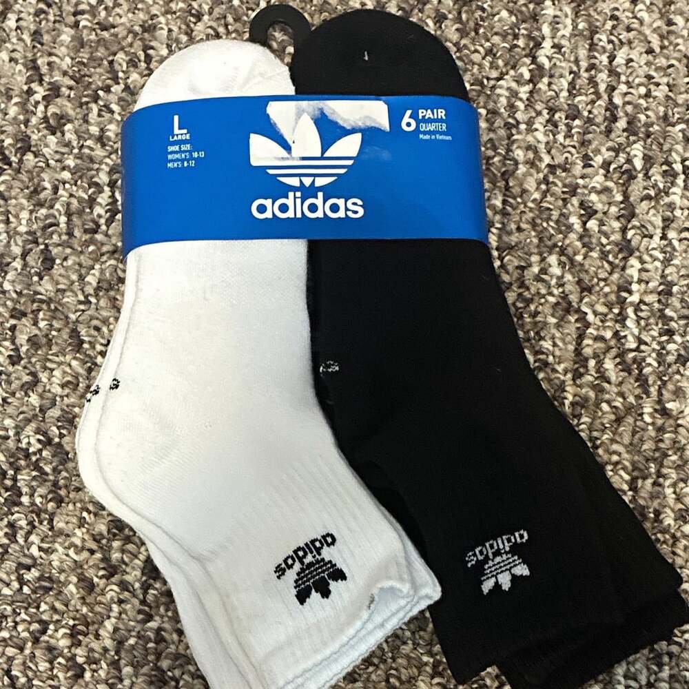 adidas Originals 6 Pair Quarter Socks Black/White Size L Men’s Solid Logo new